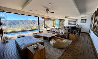 En venta espectacular propiedad en Valle de Bravo.