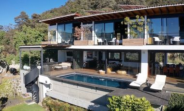 En venta espectacular propiedad en Valle de Bravo.
