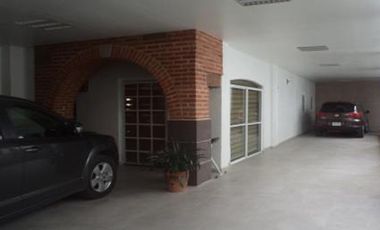 CASA SOLA EN COLONIA MIRADOR DEL VALLE. TLALPAN.