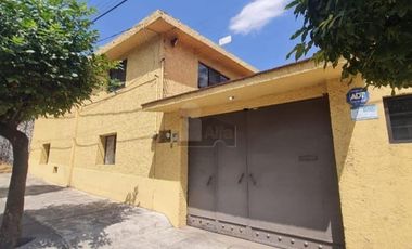 Casa sola en Renta en Lomas de Padierna, Tlalpan, CDMX.