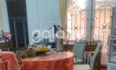 RUMAH STYLE KOLONIAL MODERN DI MOH YAMIN RENON DENPASAR, BALI