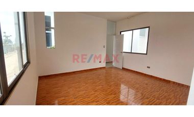 Se Vende Casa De Campo En Ejidos De Huan / Amplio Terreno De 1650M2