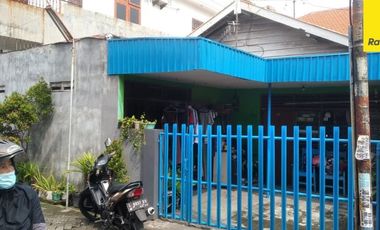 Dijual Rumah Lokasi Strategis Di Jalan Pakis Tirtosari Surabaya