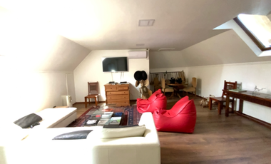 ARRIENDO USO MIXTO CASA EN  LOS TRAPENSES