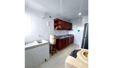 SE VENDE APARTAMENTO EN LA CASTELLANA DE MONTERA