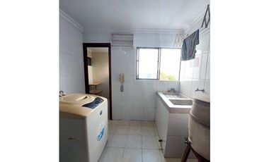 SE VENDE APARTAMENTO EN LA CASTELLANA DE MONTERA