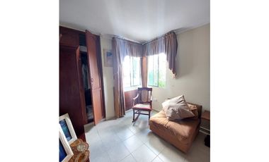 SE VENDE APARTAMENTO EN LA CASTELLANA DE MONTERA