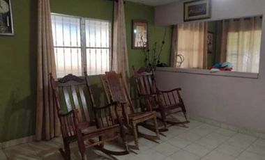 VENTA CASA CON AMPLIO JARDIN, 2 REC, 1B, EN SECTOR LA CHORRERA
