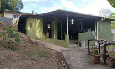 VENTA CASA CON AMPLIO JARDIN, 2 REC, 1B, EN SECTOR LA CHORRERA