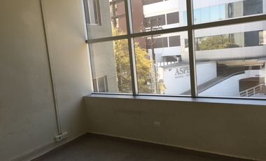 Oficinas en renta distintas opciones Lomas de San Francisco
