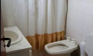 Excelente casa quinta de 5 amb