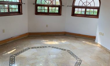 Casa en venta en el Club de Golf Los Encinos