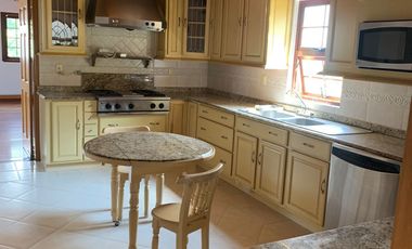 Casa en venta en el Club de Golf Los Encinos