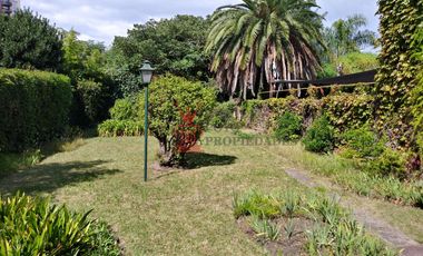 venta casa en lote 10x50 Quilmes centro ideal inversor