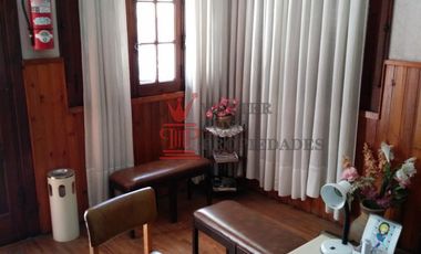 venta casa en lote 10x50 Quilmes centro ideal inversor