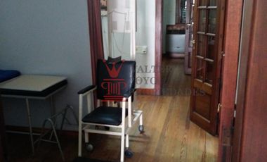 venta casa en lote 10x50 Quilmes centro ideal inversor