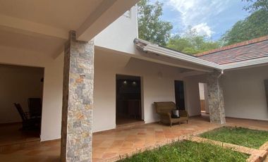 casa condominio en arriendo en condominio campestre monte arroyo. Cod A120502