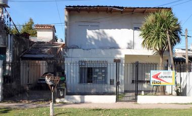 Casa en venta en Almirante Brown, Don Orione - Cochera