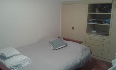 CASA DE 4 AMBIENTES A LA VENTA EN AVELLANEDA