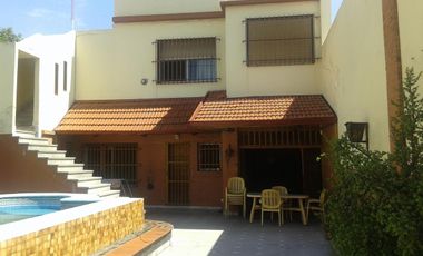 CASA DE 4 AMBIENTES A LA VENTA EN AVELLANEDA