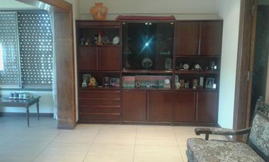 CASA DE 4 AMBIENTES A LA VENTA EN AVELLANEDA