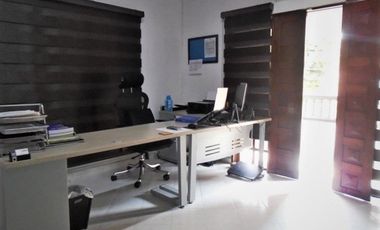 PR12274 SE RENTA CASA COMERCIAL EN SECTOR EL PORTAL, ENVIGADO