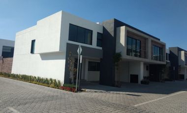 Venta Casa Residencial en Toluca