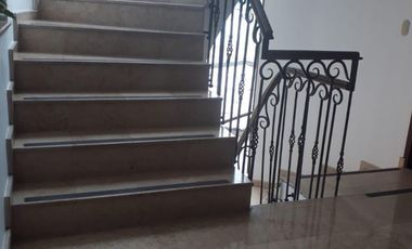 oficina en arriendo/venta en santa barbara oriental. Cod A18516