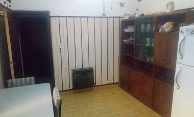 Casa PH en venta en Quilmes Oeste