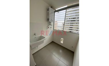 Se Alquila Departamento De Estreno En Condominio