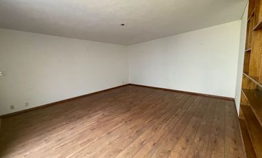 CASA EN VENTA EN JARDINES DEL PEDREGAL