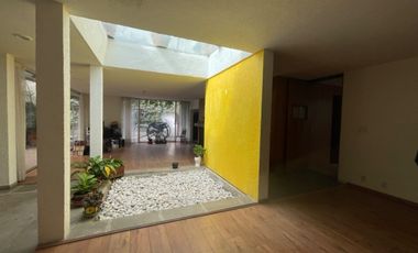 CASA EN VENTA EN JARDINES DEL PEDREGAL