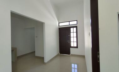 perumahan minimalis dekat dengan mall transmart