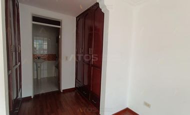 casa en venta en portal de hunzahua. Cod V1463