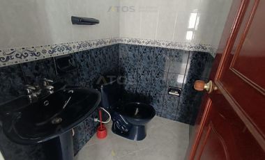 casa en venta en portal de hunzahua. Cod V1463