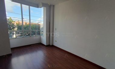casa en venta en portal de hunzahua. Cod V1463