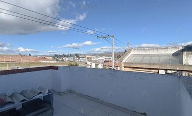 casa en venta en portal de hunzahua. Cod V1463