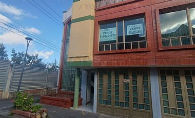 casa en venta en portal de hunzahua. Cod V1463