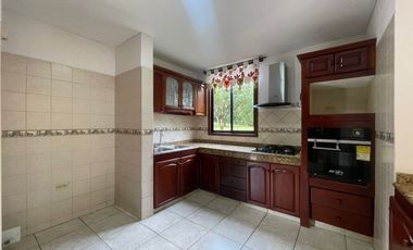 casa en arriendo en ciudad jardín. Cod A4996