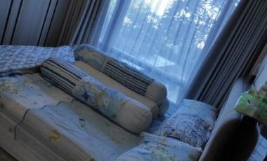 Apt. LaRiz Pakuwon Mall Semi Furnished Hook hadap kolam renang d kota