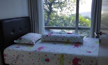 Apt. LaRiz Pakuwon Mall Semi Furnished Hook hadap kolam renang d kota