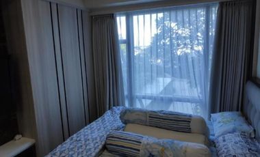 Apt. LaRiz Pakuwon Mall Semi Furnished Hook hadap kolam renang d kota