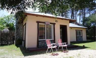 Mar Azul - Venta de  2 Casas en Block - a 150 mts del mar