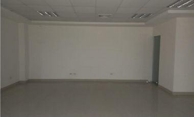 Se Alquilan 2 Oficinas Amobladas en la Cinta Costera 110 Mts $1.800.oo