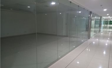 Se Alquilan 2 Oficinas Amobladas en la Cinta Costera 110 Mts $1.800.oo