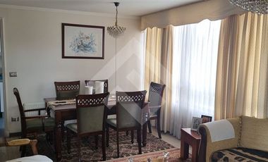 Departamento en Venta en Avenida Los Castaño