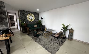 apartamento en arriendo/venta en las lomitas. Cod A514687