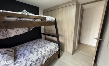 apartamento en arriendo/venta en las lomitas. Cod A514687