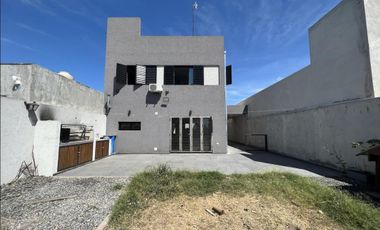 Casa en Villa Elvira