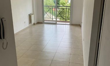 Monoambiente en venta en Moron Sur